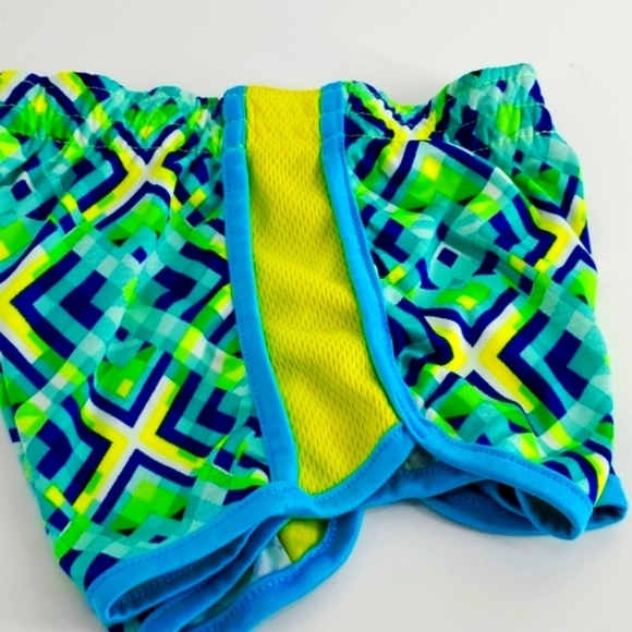 Reebok Other - Reebok girls active shorts size 5